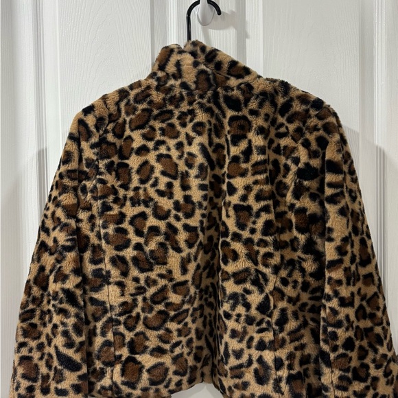 Love Tree Brown Leopard Teddy Jacket - Picture 2 of 3